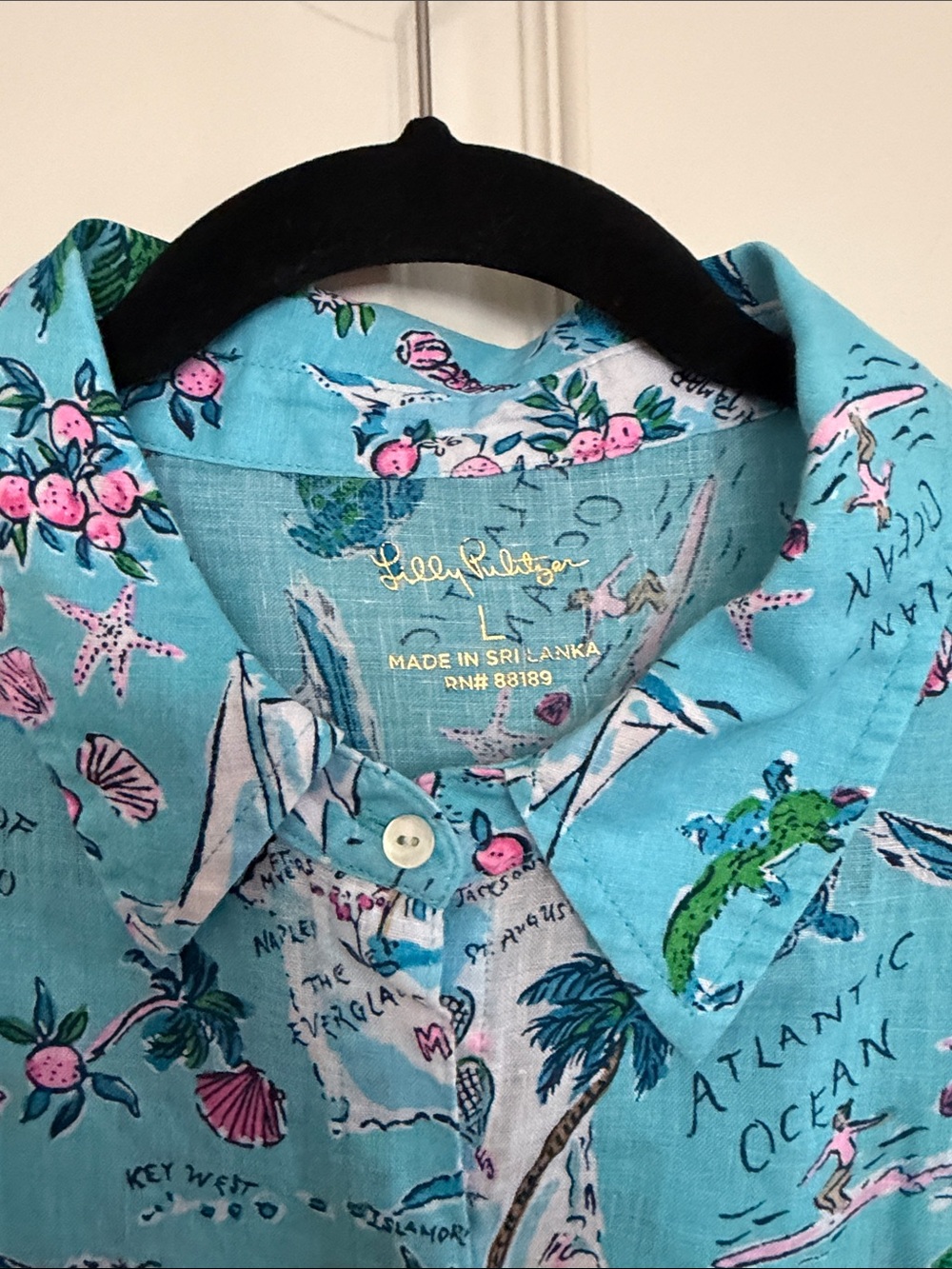 Lilly Pulitzer Elsa Button-Down - Picture 2 of 3